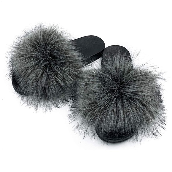 Women’s Trending Ombré Faux Fur Open-Toe Slippers - Slides - Picture 1 of 6